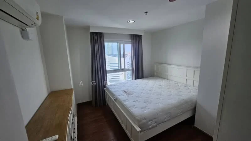 2 Bedroom condo in Belle Grand Rama 9