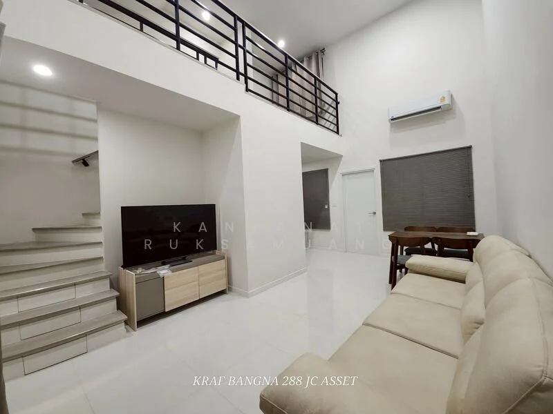 2 Bedroom condo in Altitude Kraf Bangna
