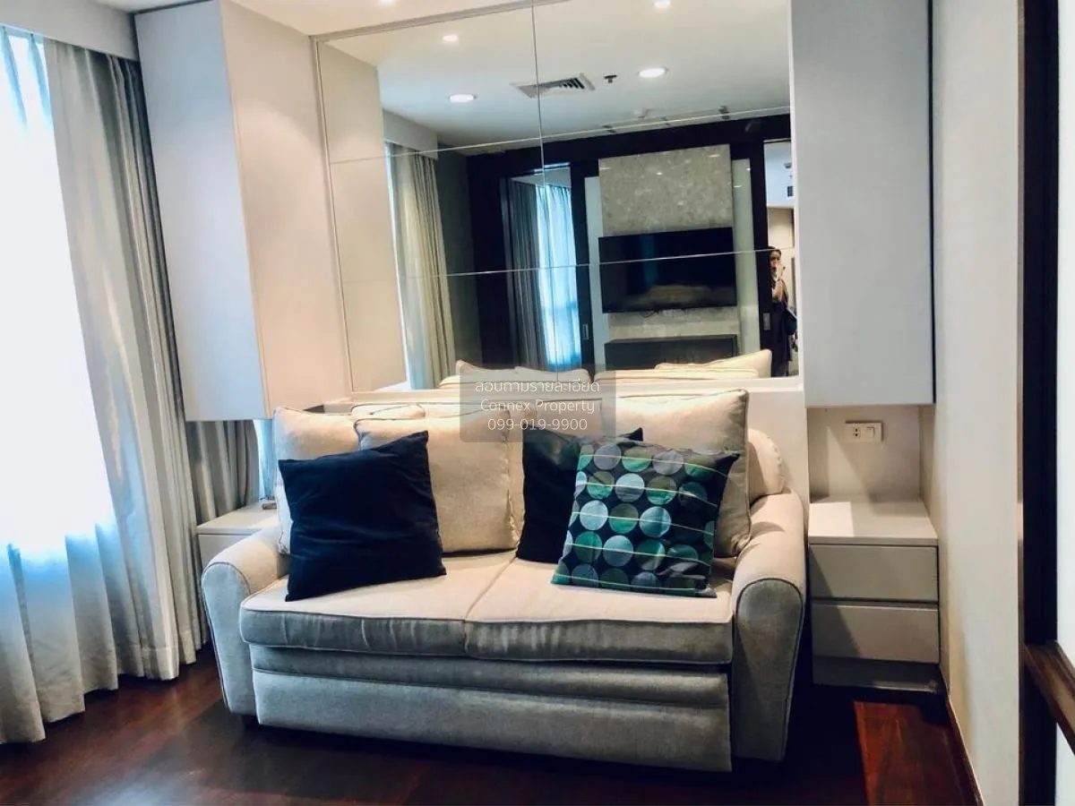 2 Bedroom condo in Urbana Langsuan
