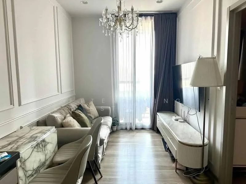 1 Bedroom condo in Oka Haus Sukhumvit 36