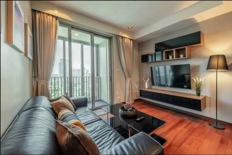 2 Bedroom condo in ASHTON Morph 38