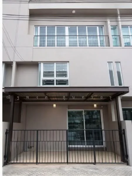 3 Bedroom condo in ไม่พบโครงการ