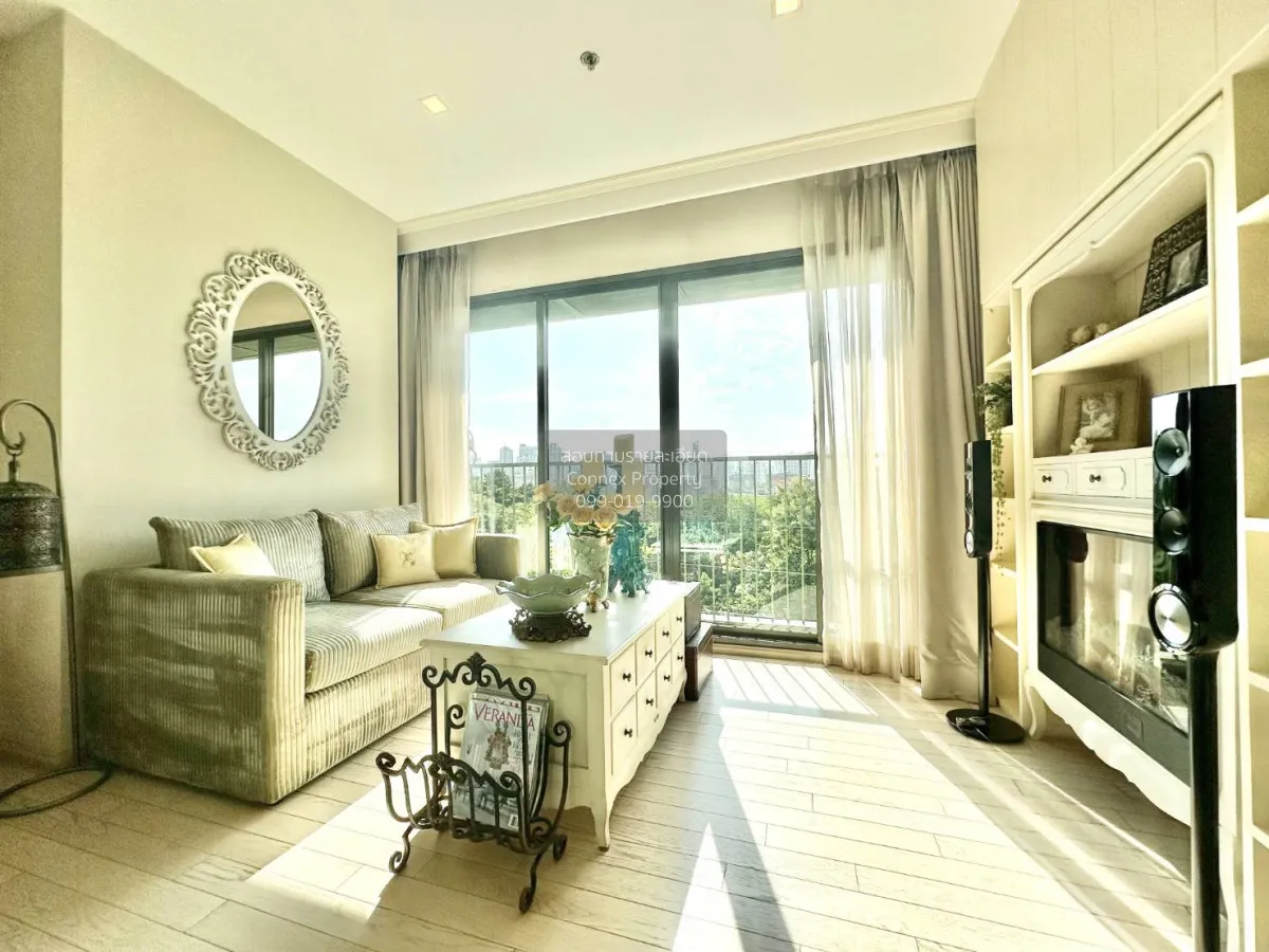 1 Bedroom condo in Noble Solo