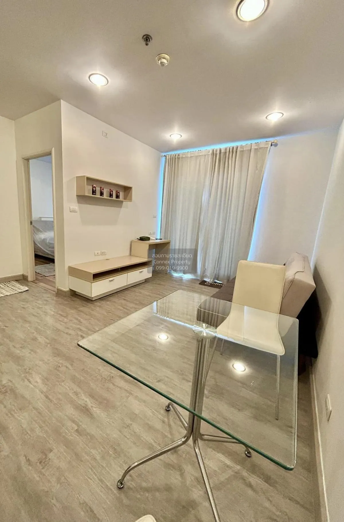 1 Bedroom condo in Centric Scene Sukhumvit 64
