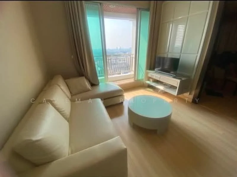2 Bedroom condo in The Address Phaya Thai