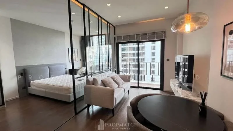 1 Bedroom condo in MUNIQ Sukhumvit 23