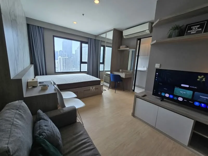 1 Bedroom condo in Life Asoke