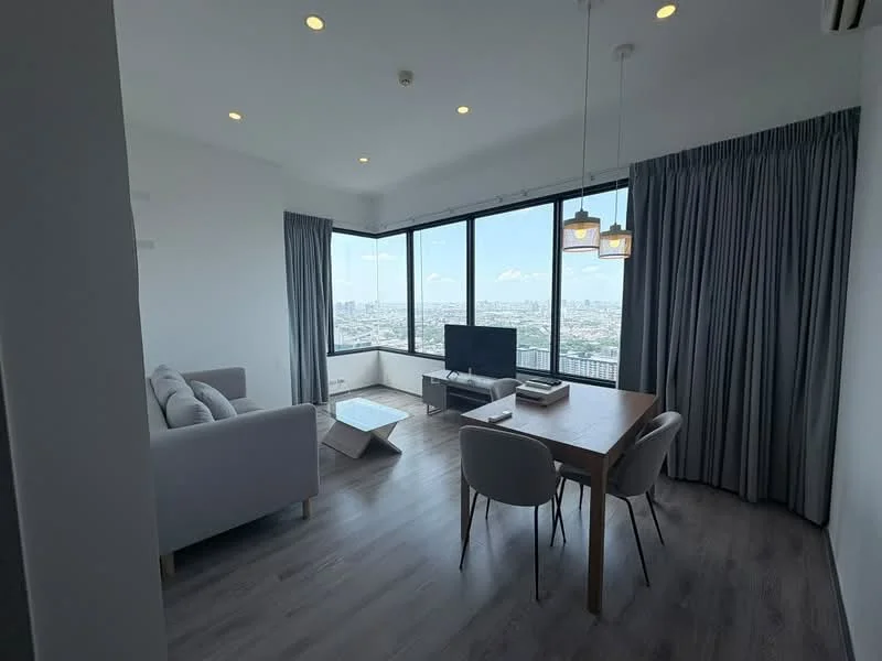 2 Bedroom condo in Knightsbridge Prime Onnut