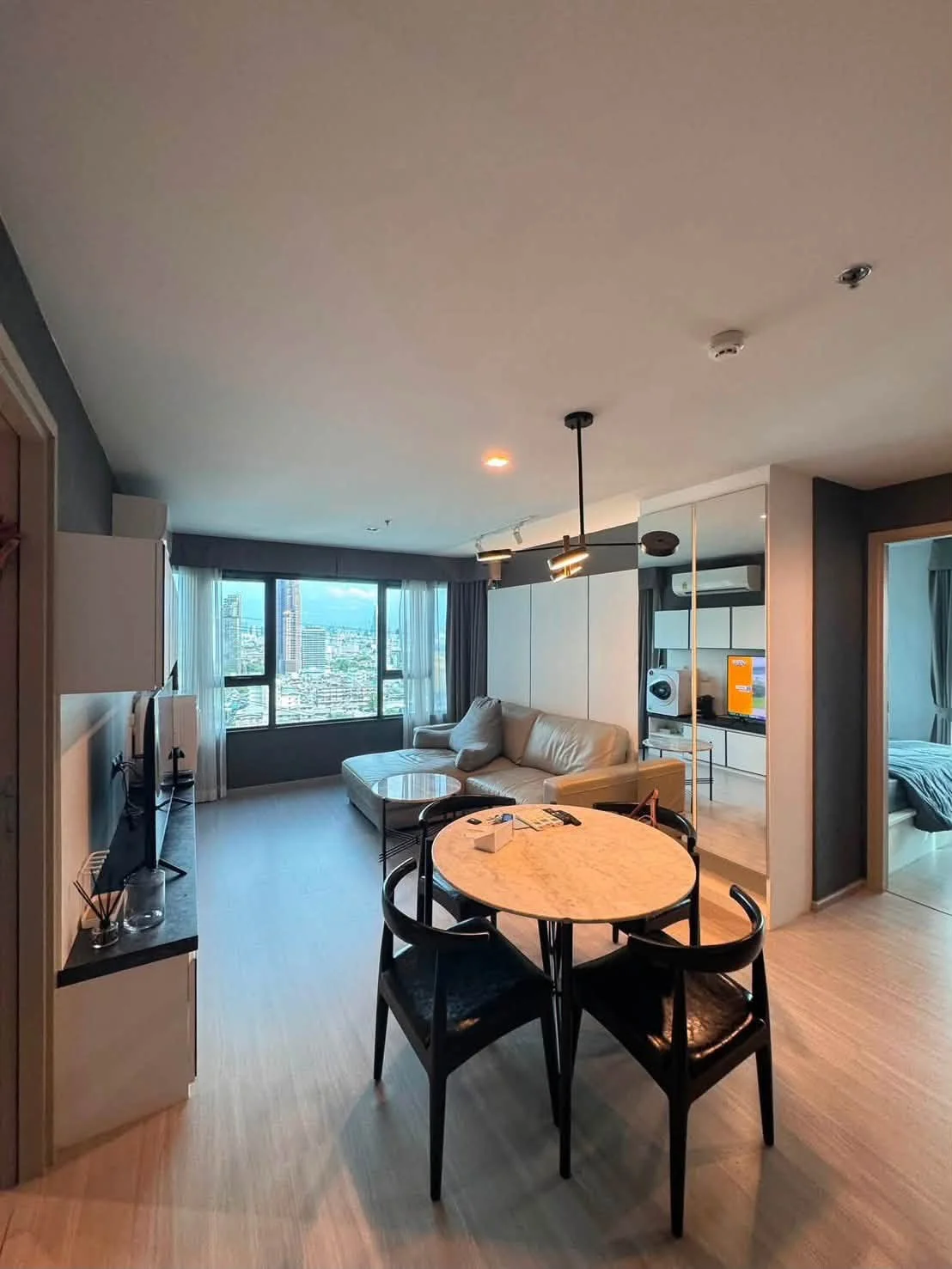 2 Bedroom condo in Life Ladprao