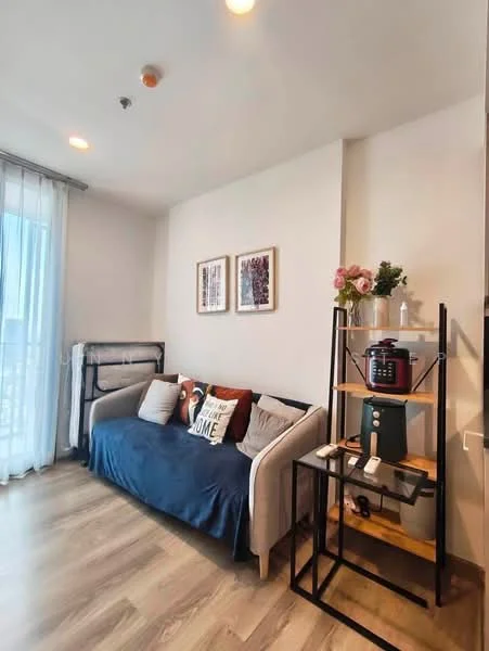 1 Bedroom condo in Oka Haus Sukhumvit 36