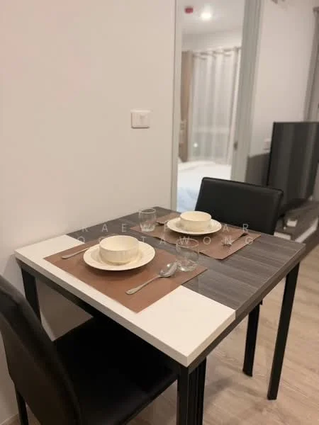 1 Bedroom condo in Chewathai Phetkasem 27