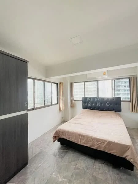 2 Bedroom condo in Thonglor Tower
