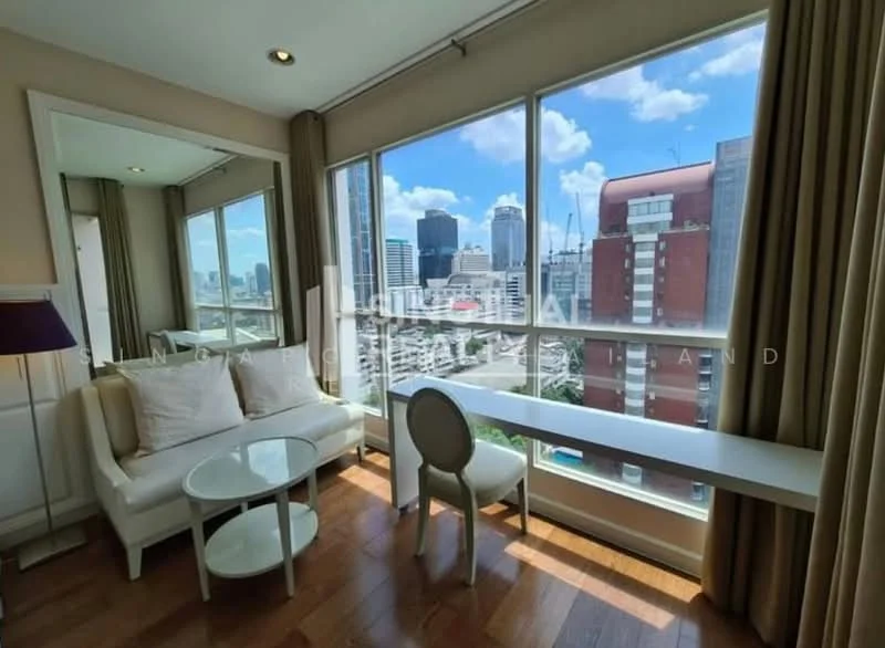 1 Bedroom condo in The Address Chidlom