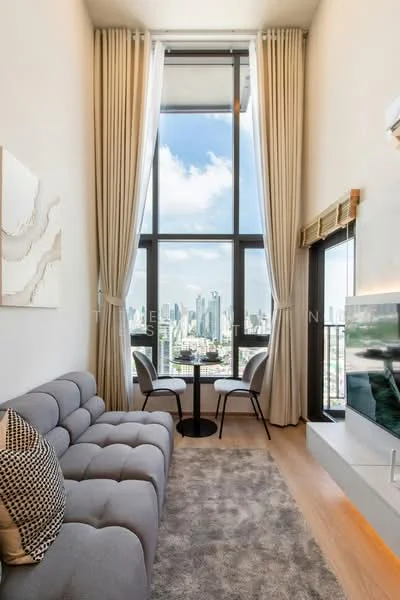 2 Bedroom condo in Life Rama 4-Asoke