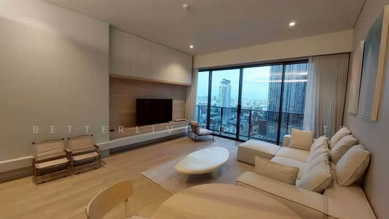 2 Bedroom condo in Tela Thonglor 13