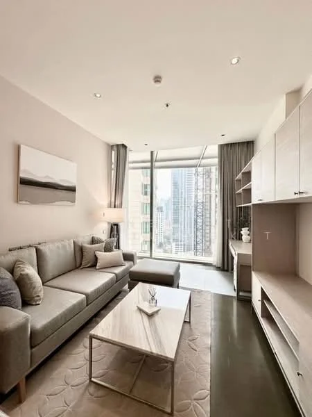 1 Bedroom condo in Magnolias Ratchadamri Boulevard