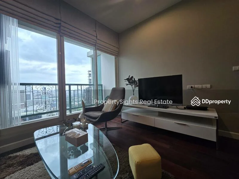 1 Bedroom condo in The Address Chidlom