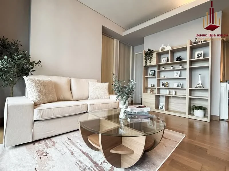 2 Bedroom condo in The Lumpini 24