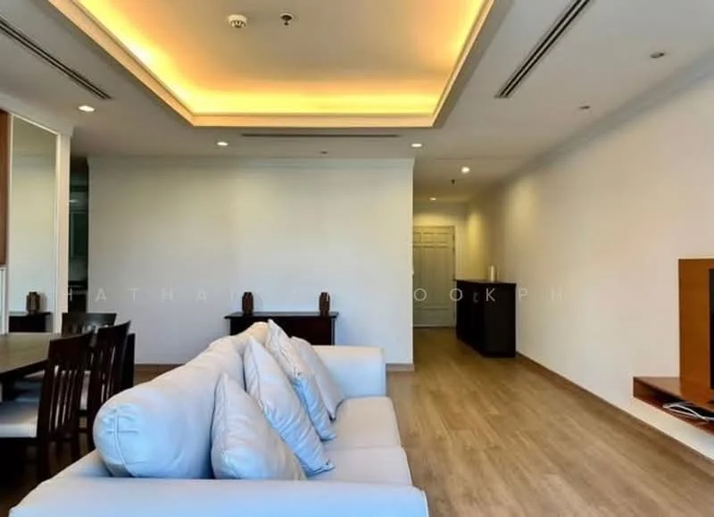 2 Bedroom condo in New House condominium