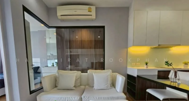 1 Bedroom condo in Urbano Absolute Sathon-Taksin
