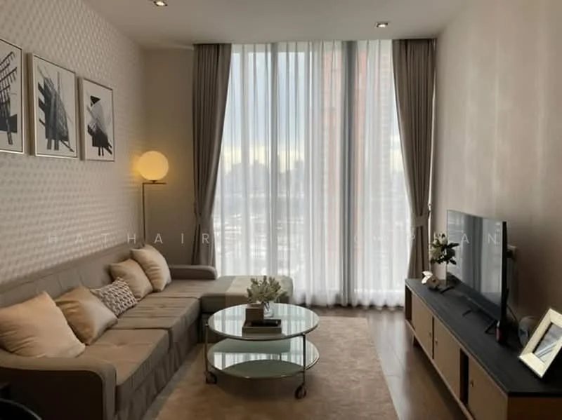 2 Bedroom condo in Park Origin Phrom Phong (Park 24)