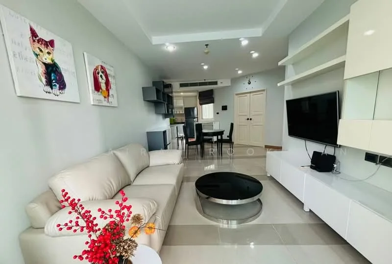 2 Bedroom condo in Supalai Wellington