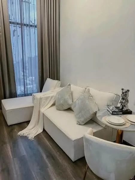 1 Bedroom condo in Knightsbridge Space Ratchayothin