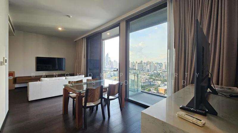 2 Bedroom condo in LAVIQ Sukhumvit 57