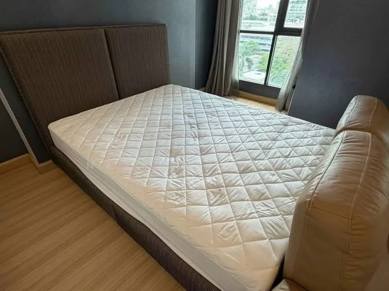 1 Bedroom condo in IDEO Mobi Phaya Thai