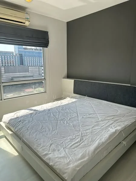 2 Bedroom condo in The Room Ratchada-Ladprao