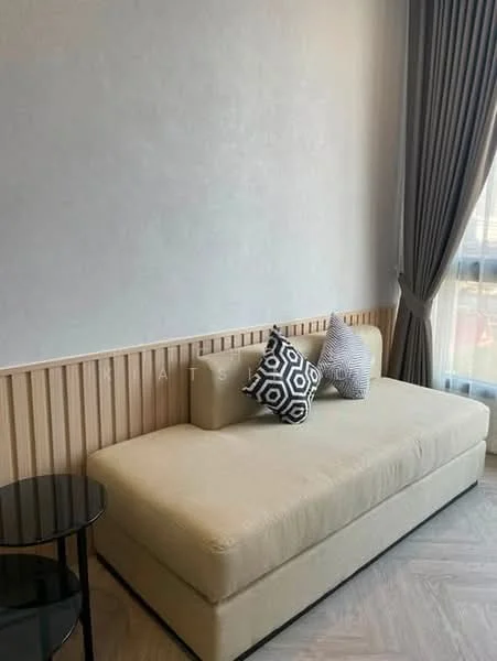 1 Bedroom condo in Chapter Charoennakhon–Riverside