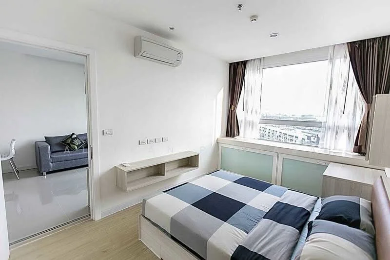 1 Bedroom condo in Lumpini Place Rama 9-Ratchada