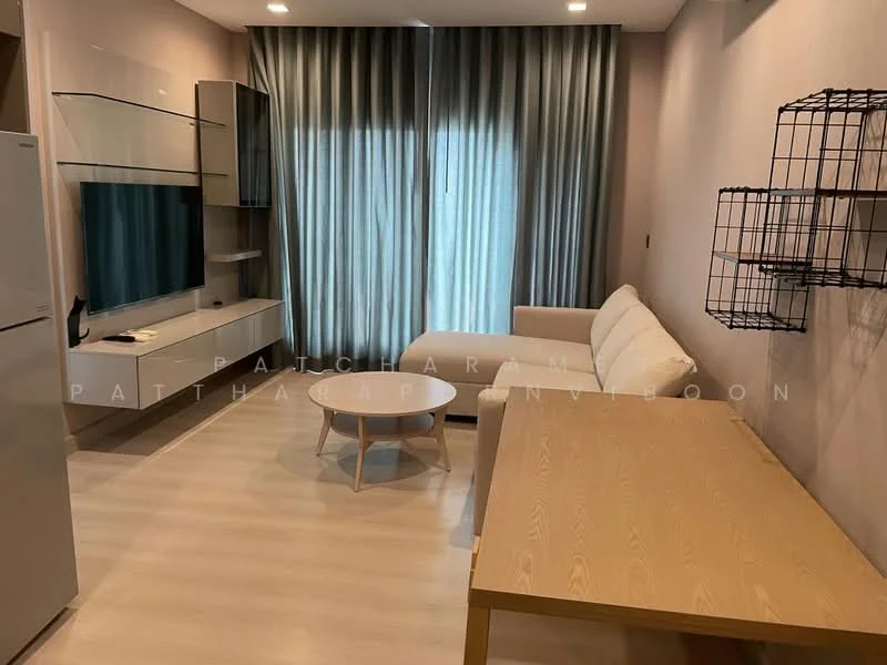 2 Bedroom condo in The Signature by URBANO