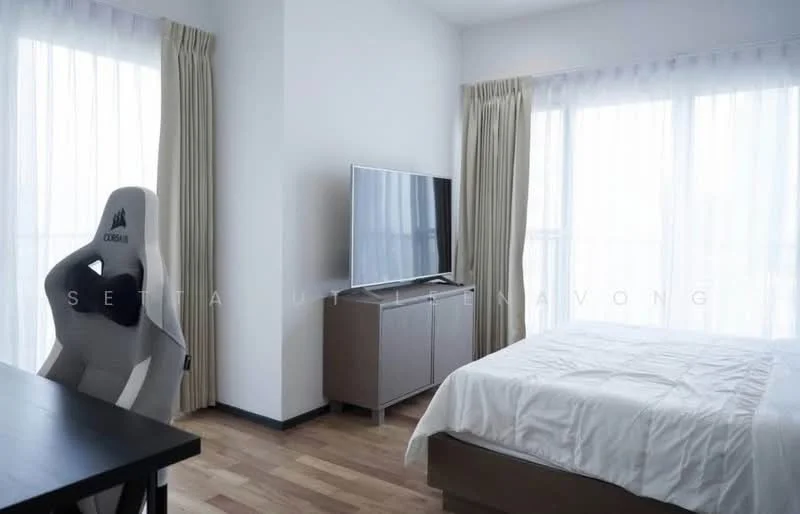 2 Bedroom condo in Noble Ora