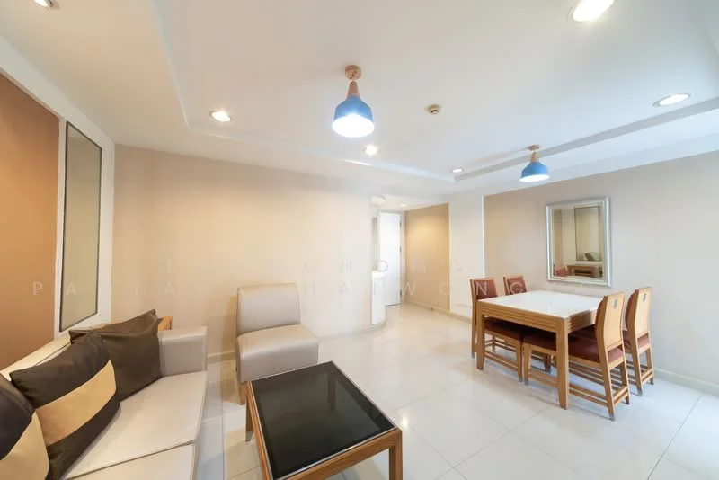 1 Bedroom condo in Antique Palace Apartments