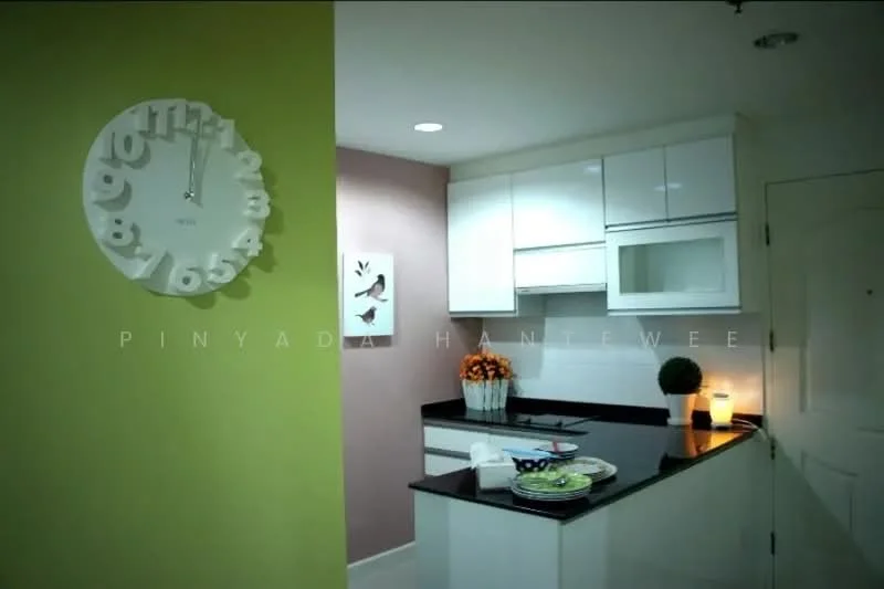 2 Bedroom condo in Serene Place Sukhumvit 24