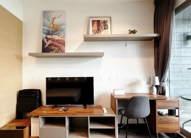 1 Bedroom condo in The Lofts Ekkamai