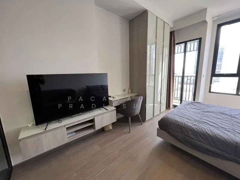 1 Bedroom condo in Park Origin Phayathai
