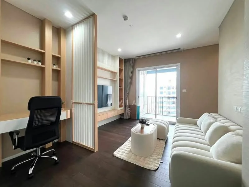 2 Bedroom condo in The Saint Residences Ladprao