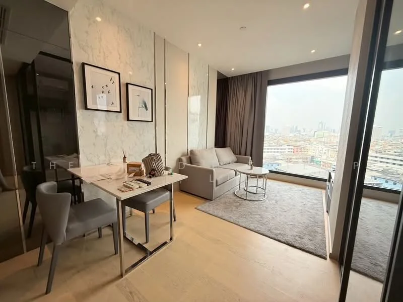 1 Bedroom condo in ASHTON Asoke-Rama 9