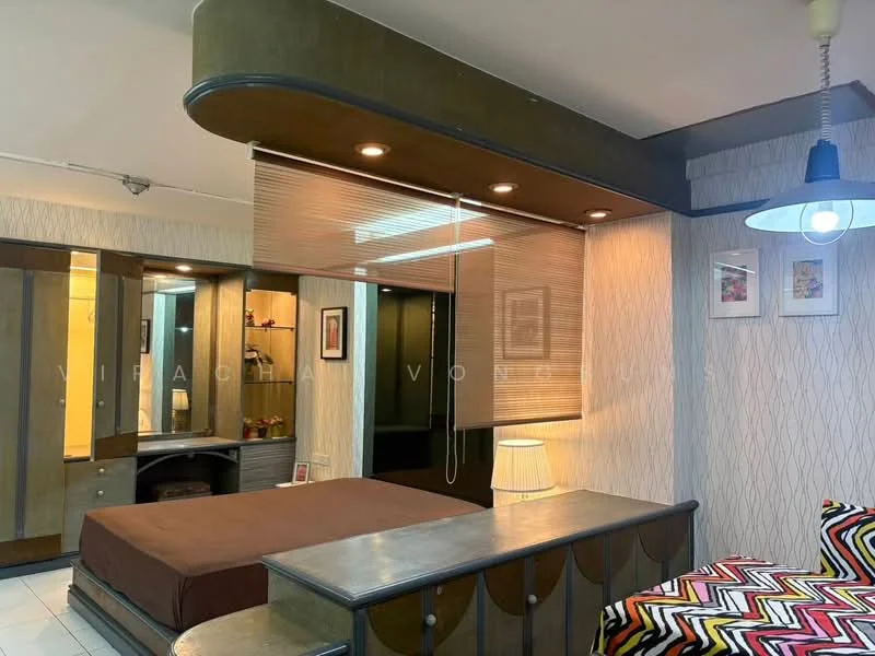 1 Bedroom condo in ITF Silom Palace