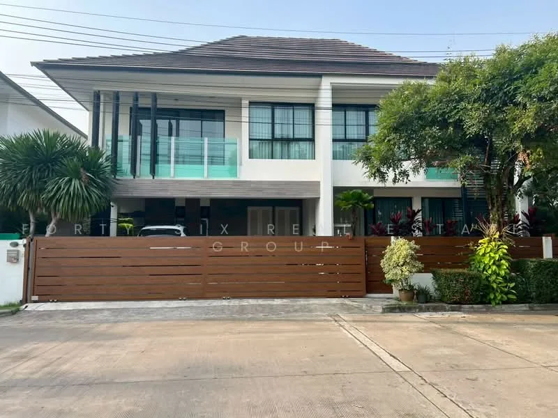 4 Bedroom condo in Blue Lagoon 2 Bangna-Wongwaen