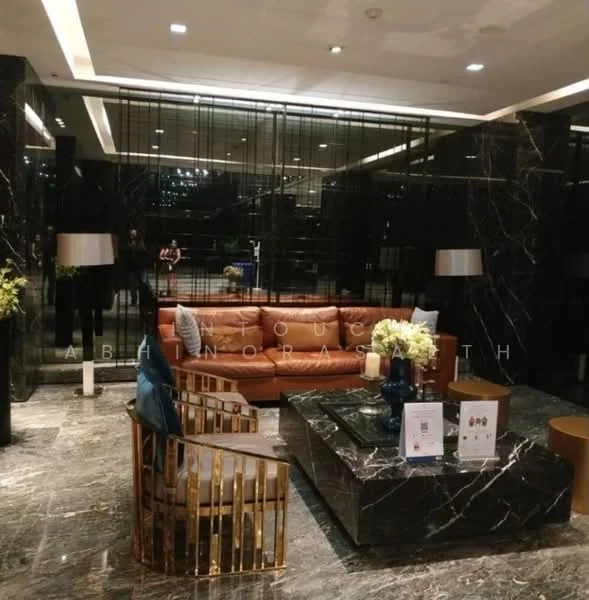 1 Bedroom condo in The Base Park East Sukhumvit 77