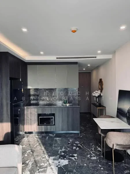 1 Bedroom condo in 168 Sukhumvit 36