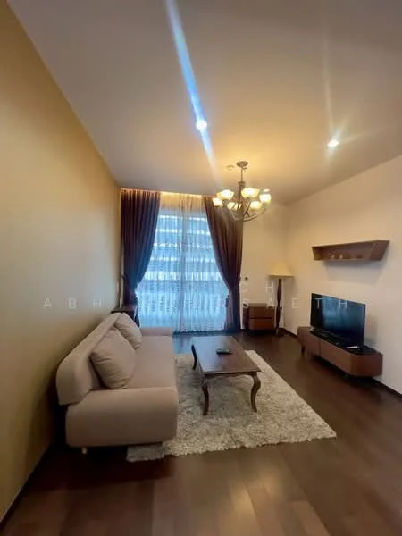1 Bedroom condo in The XXXIX By Sansiri