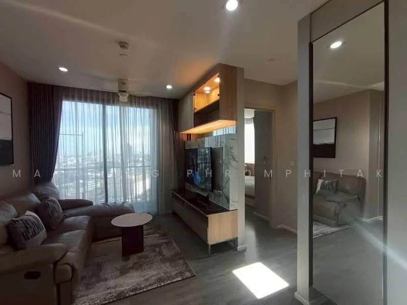 2 Bedroom condo in The Room Sathorn-St.Louis