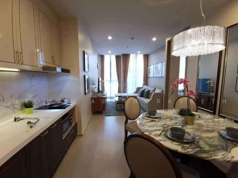 1 Bedroom condo in Noble Ploenchit