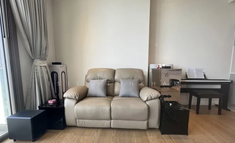 1 Bedroom condo in Magnolias Waterfront Residences