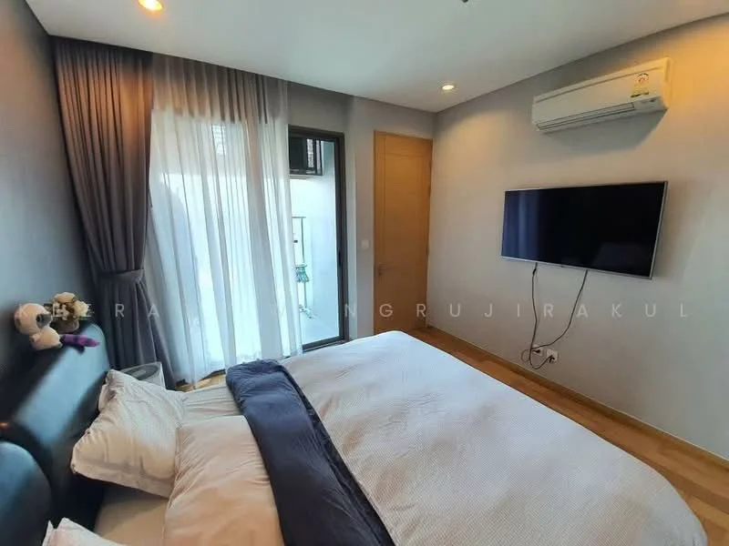 1 Bedroom condo in The Breeze Narathiwas