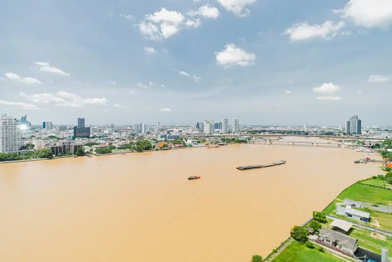 1 Bedroom condo in Supalai River Resort